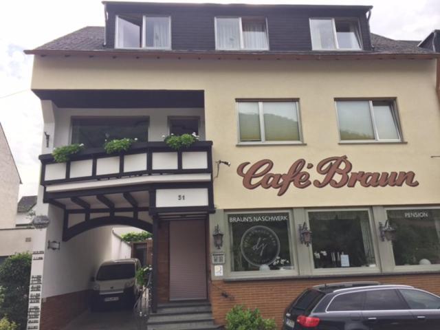 Pension Cafe-Braun Loef Exterior photo